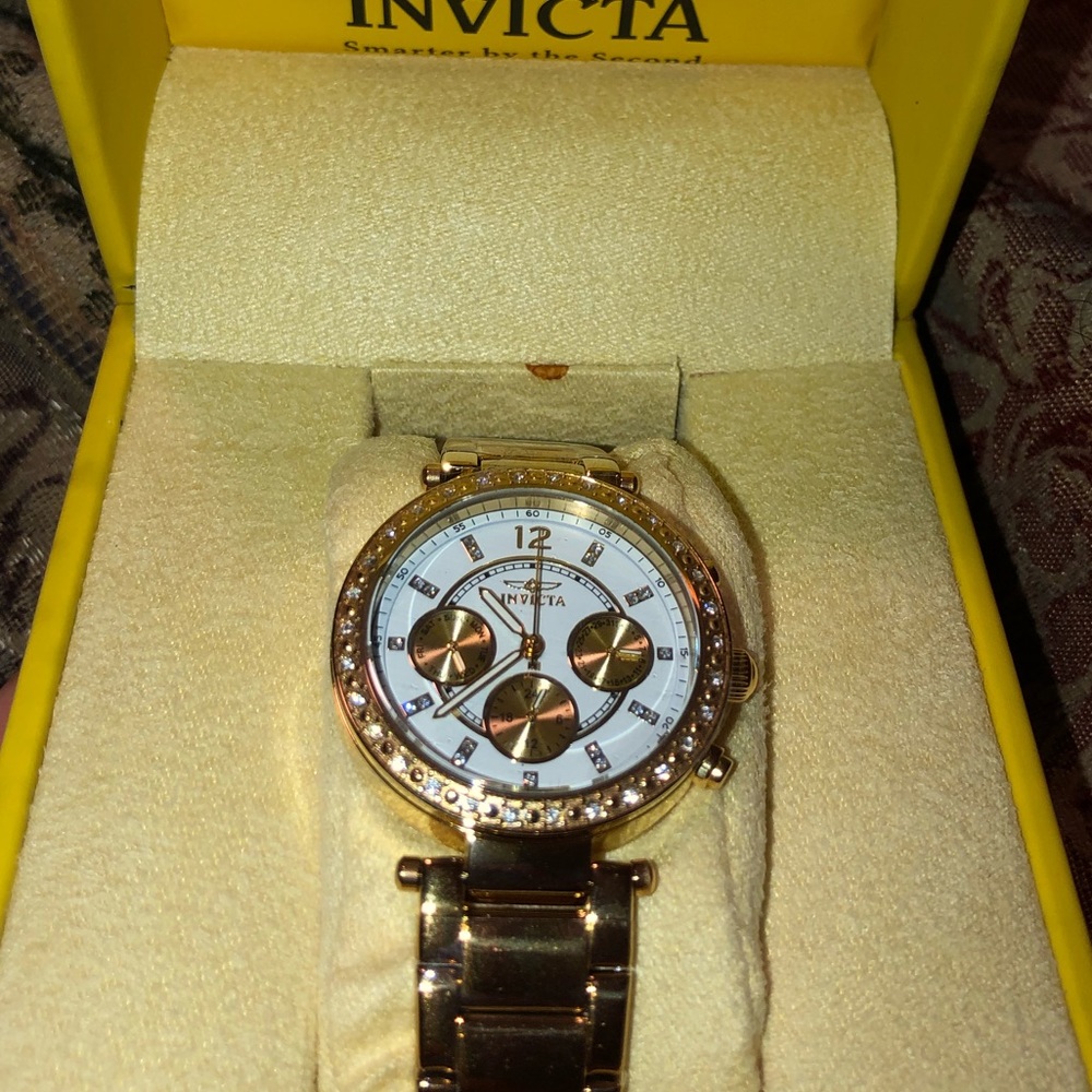 Invicta Watch - Picture 2 of 2